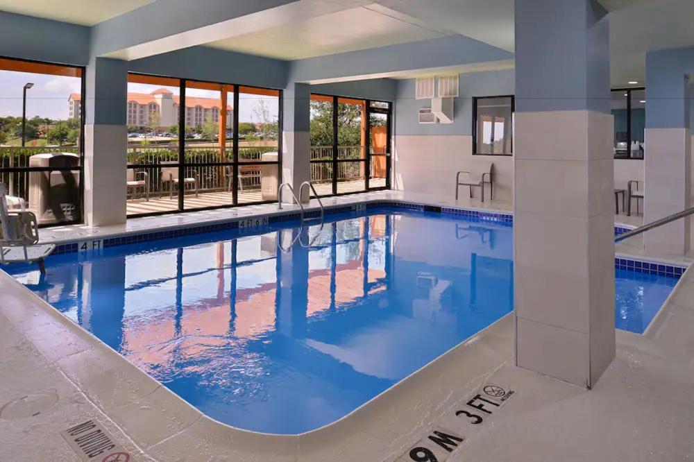 Holiday Inn Express Hotel And Suites Mesquite By Ihg Eksteriør billede