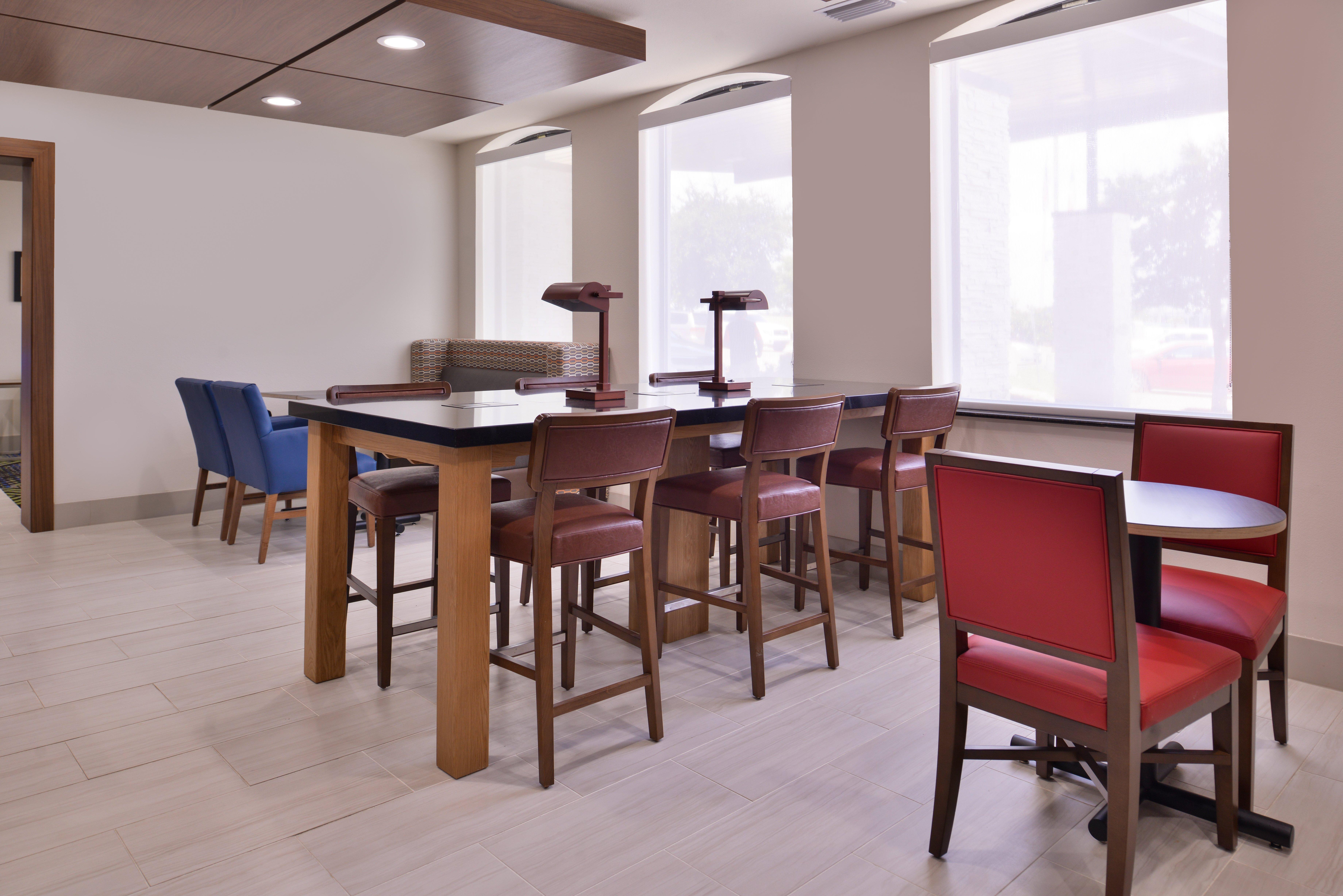 Holiday Inn Express Hotel And Suites Mesquite By Ihg Eksteriør billede